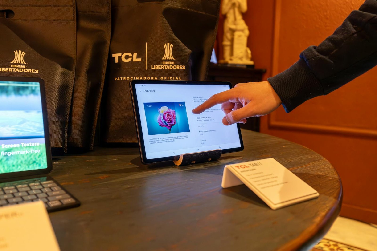 TCL 25G64 Gaming Monitor Canada 2026: Complete Comparison Guide & How to Win a TCL 25G64 TCL 25G64 Gaming Monitor Canada 2026: Complete Comparison Guide & How to Win a TCL 25G64