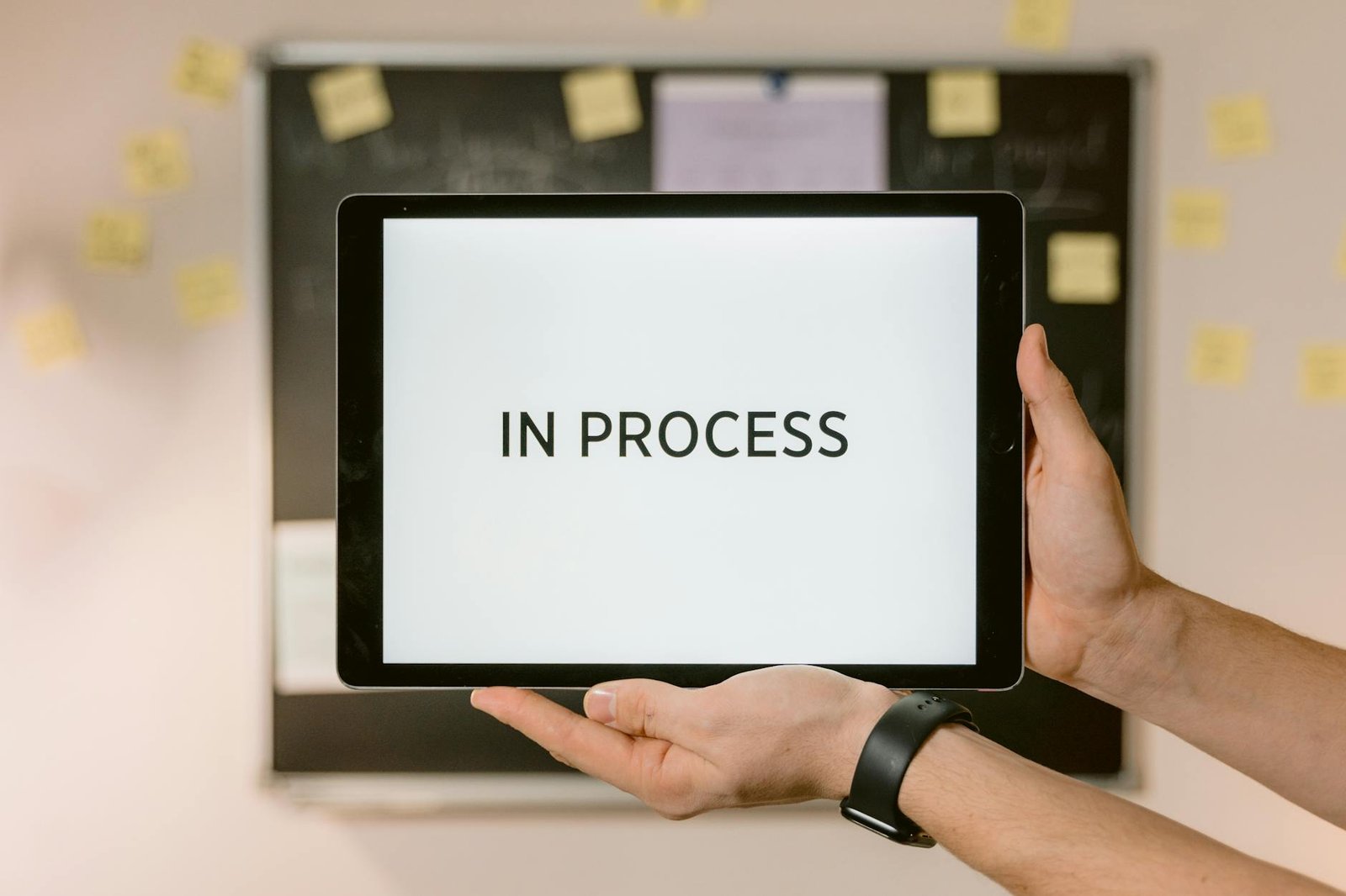 Don’t Processes Faster With AI? Best Home Office Gear for Canadian Remote Workers 2026