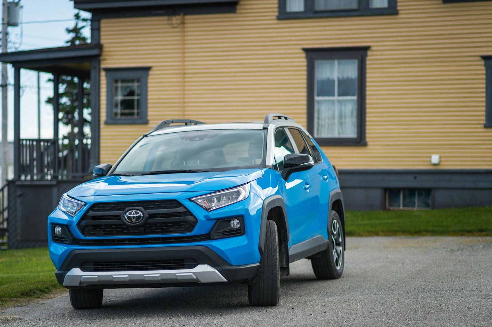 Removing Modem & GPS from Your 2024 RAV4 Hybrid: Canadian Privacy Tools Buyer’s Guide 2026