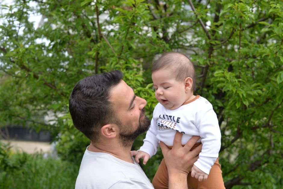 Best Father’s Day Gifts Under $20 CAD for the Outdoor Dad (2026)